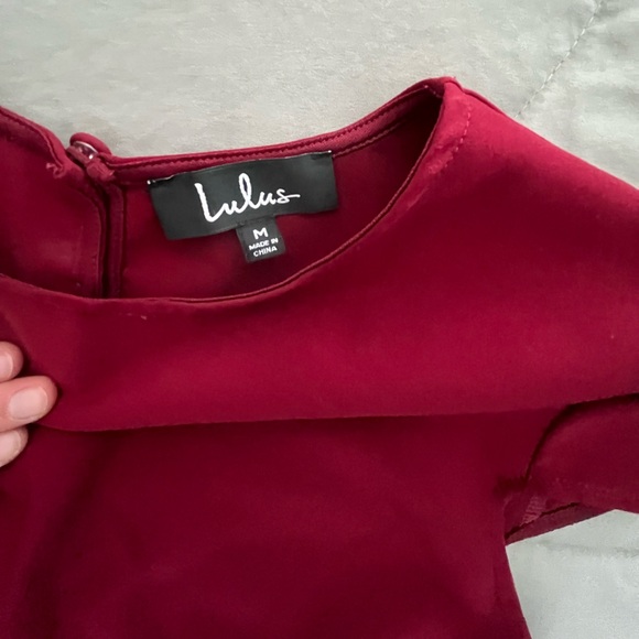 Lulu’s Burgundy Cut Off Cap Sleeve Dress - Picture 4 of 6